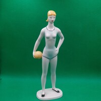 Balogh Béla Hollóházi  Lány labdával figura