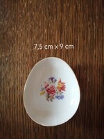 1979-1985 közöttről származó Hollóházi porcelán tálka
