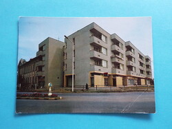 Képeslap (69) - Békés - Kossuth Lajos tér 1970-es évek - (Foto: Tulok Ferenc)