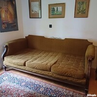 Neobarokk kanapé