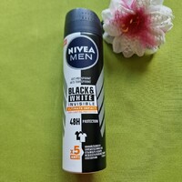 MEN10 - Black & White Invisible Ultimate Impact Deo Spray -Long lasting 1