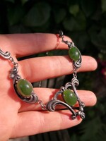 Gyönyörű, valódi jade köves ezüst nyaklánc.