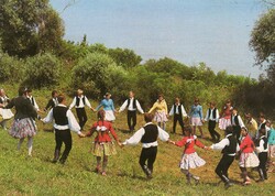 Képeslap: Népviselet, Tápé.