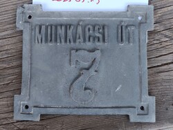 Règi házszám tábla Munkácsi ut 7