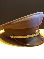 Katonai tiszti sapka