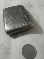 Szép ötvös mart cigaretta tárca fém cigarettatárca