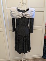 Női S-es női 36-os vintage feeling elegáns egész ruha