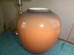 Kispest Gránit duci váza