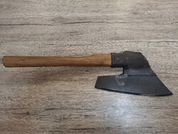 Antik Mesterjegyes Kovácsolt Szekerce.