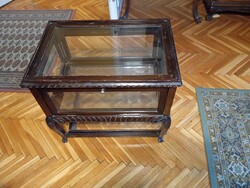 Early 20th-century glass-fronted side table