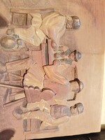 Fa faragott relief