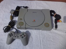 SONY Playstation 1 csomag, okos (5024)