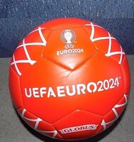 Vadonatúj UEFA Euro 2024 focilabda