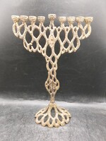 Menóra rézből, tömör, 25 cm-es nagyságú, régi alkotás. 3606b