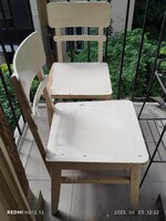 2 db festett masszív konyha szék - kreatív felújításra