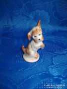 Aquincumi porcelán kutyus figura