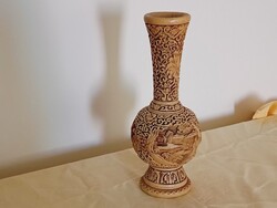 Vintage kínai faragott jelölt váza 24cm magas elefántcsont utánzat gyanta