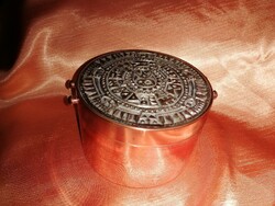Magyarcsák Mária ötvös iparművész vörösréz-bronz gazdagon díszített doboza