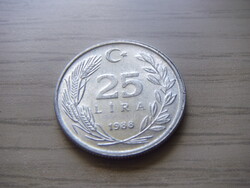 25  Líra 1988 Törökország ( Török Font )