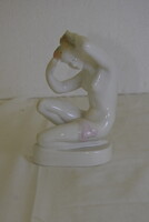 Aquincum porcelán női akt szobor A190