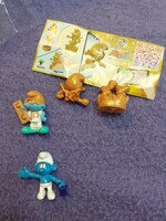 Kinder Smurfs EN403A +2 hupikék törpe figura