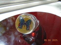 Lucite víztiszta kupolás gyűrű pillangóval,vintage 1970