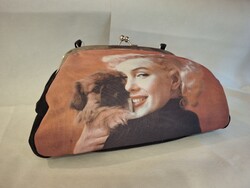 Marilyn  Monroe fekete bársony válltáska
