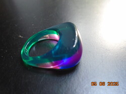 Lucite kupolás rétegelt 3 színű gyűrű,vintage 1970