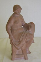 Pató Róza kerámia szobor, ülő nő A260