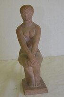 N. S. kerámia szobor, ülő női akt A260
