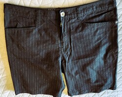 ELEGÁNS XI CSIKOS FEKETE RÖVIDNADRÁG DERÉK 94 CM SHORT RÖVID NADRÁG PRÉMIUM MINŐSÉG