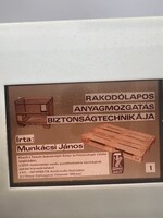 Régi diafilm, rakodólapos anyagmozgatás. 5644