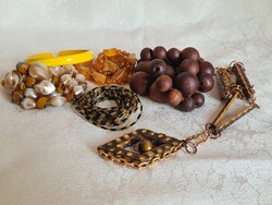 Égetett fa és műanyag retro bizsu nyaklánc és karkötő csomag