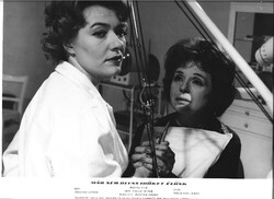 Vitrinfotó "Már nem olyan időket élünk" magyar film 1965. Dallos Szilvia Mezei Mária