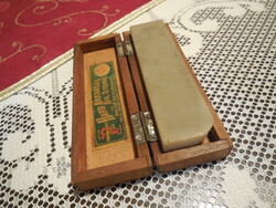 HARD ARKANSAS  , Oil Stone , olajos fenőkő , világszinten az egyik legjobb minőségű fenőkő ,