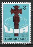 Luxemburg 0130 Mi.  1072       0,40 Euró postatiszta