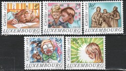 Luxemburg 0147 Mi.  1138-1141      15,00 Euró postatiszta