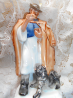 Herendi vitrin figura Juhász -