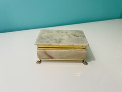 Márvány ládika, szelence