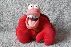 Disney Store  Kis hableány plüss figura - Sabastian -