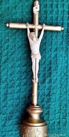 19.) Antik, CSONT Jézus Krisztus 9 cm, 26 cm-es aranyozott talpas feszületen, impozáns, aprólékos, e