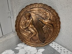 Nagyméretű kidomborodó faldísz