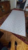 Nagy méretű damaszt terítő gyönyörű barokkos minta 290x153 cm 4 db