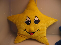 Csillag forma sárga párna