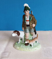 Fasold & Stauch Vadász Kutyákkal Német Porcelán Figura
