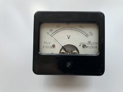 Régi voltmérő 250 V méréshatárig