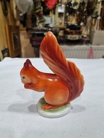 Hollóházi porcelán mókus figura