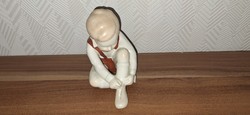Aquincum porcelán kisfiú figura