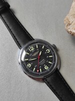 Szovjet szép Rakéta Aviator 19 köves mechanikus karóra