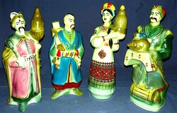 Régi DULEVO porcelán figurális vodka butéliák kozákok 4 db figura egyben hibátlan gyűjtői csemege